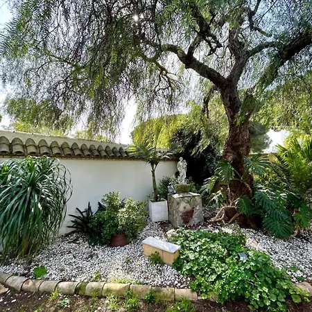 Holiday home Azvalia La Cabanita
